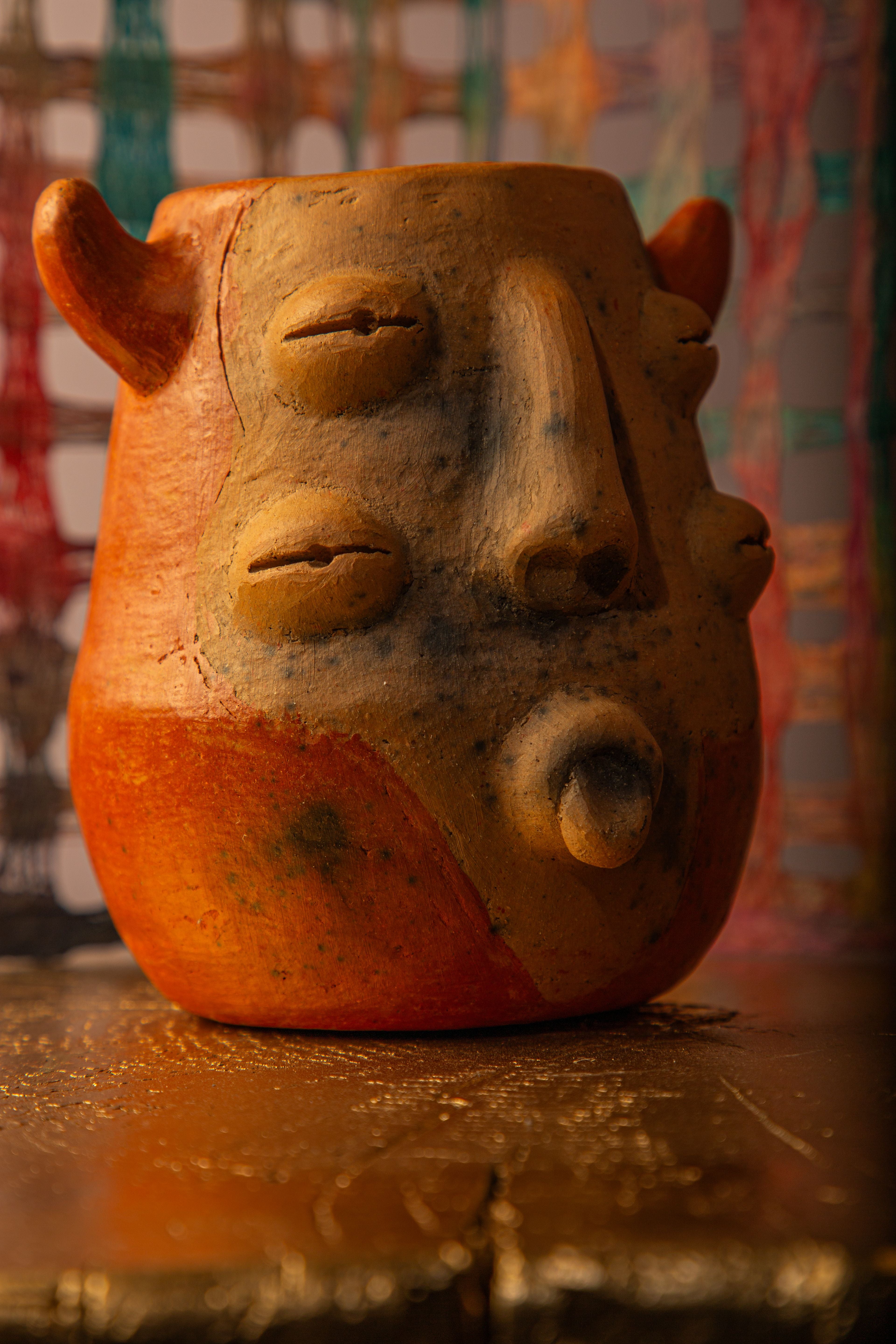 Jarrón de cerámica artesanal terracota